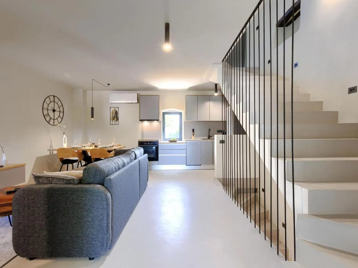 Holiday Home Villa Luca By Interhome Tinjan Croatia