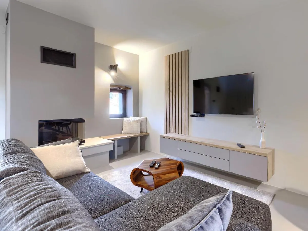 Holiday Home Villa Luca By Interhome Tinjan Croatia