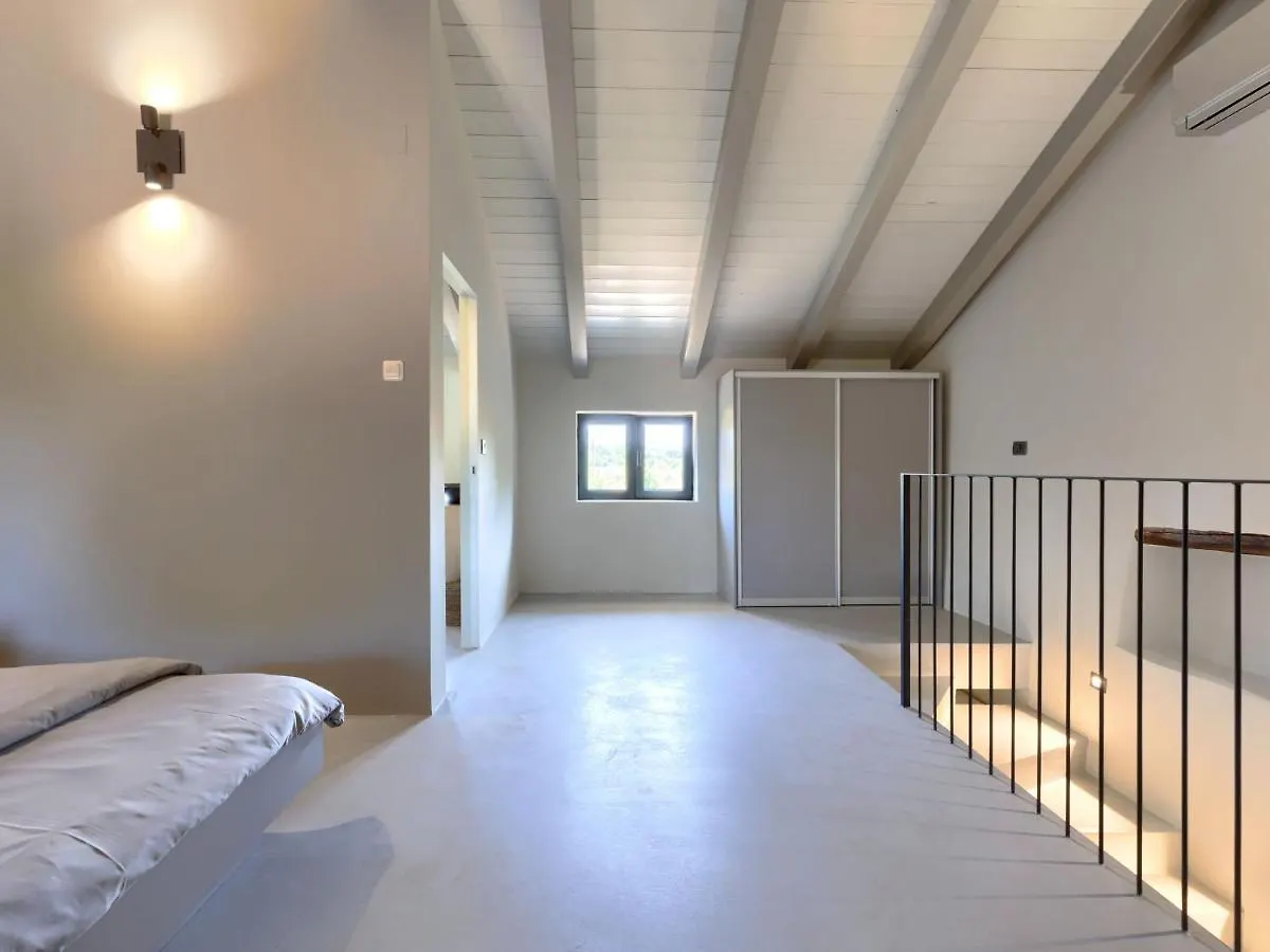 Holiday Home Villa Luca By Interhome Tinjan