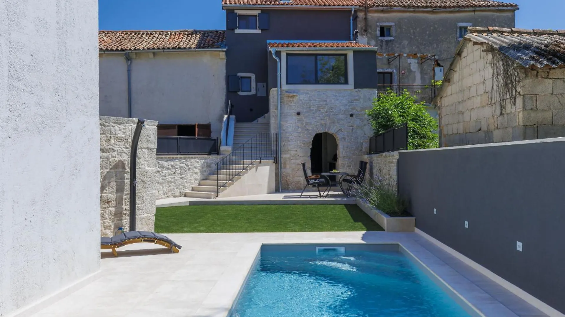 Holiday Home Villa Luca By Interhome Tinjan